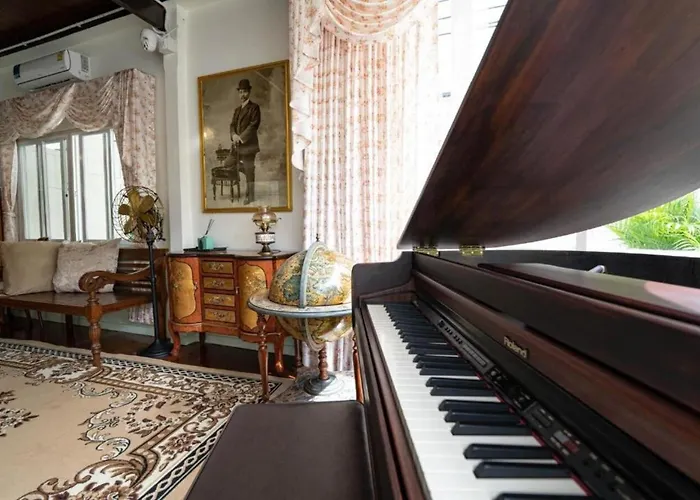 Rq Timeless Dinsor Cultural Heritage House 3*