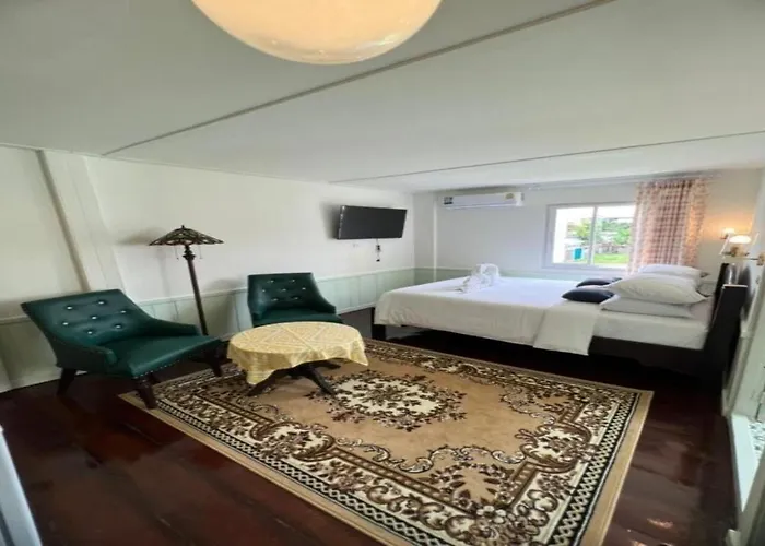 Rq Timeless Dinsor Cultural Heritage House Bangkok