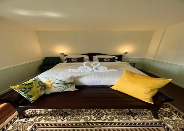Hotel Rq Timeless Dinsor Cultural Heritage House