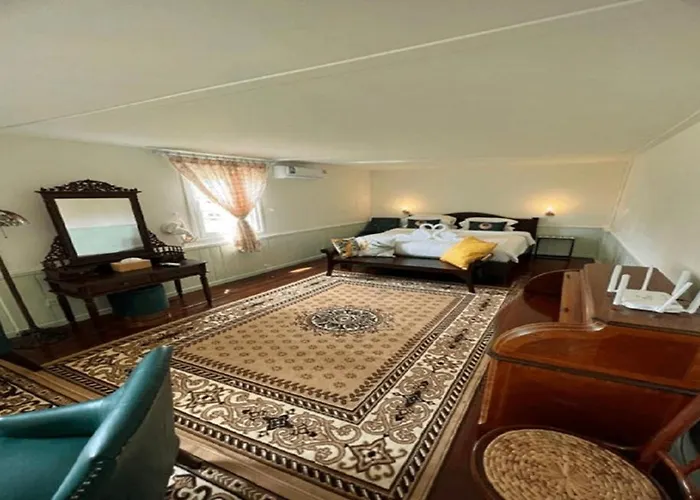 Rq Timeless Dinsor Cultural Heritage House 3*