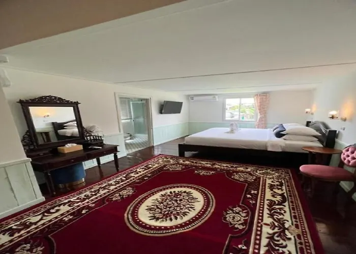 Rq Timeless Dinsor Cultural Heritage House バンコク都